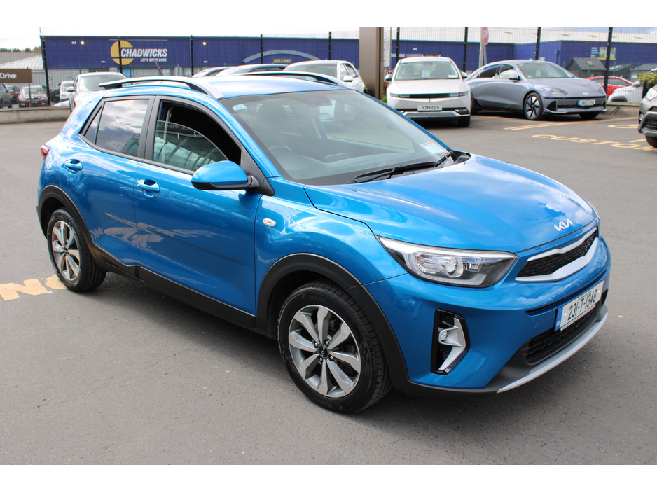 2023 Kia Stonic - image 7