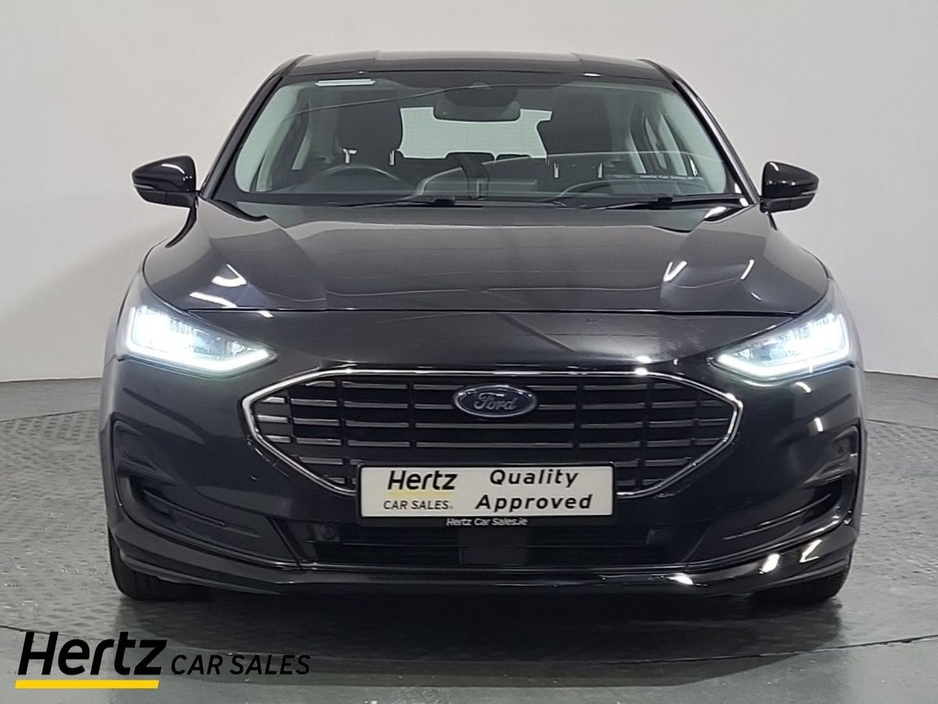 2023 Ford Focus - image 5