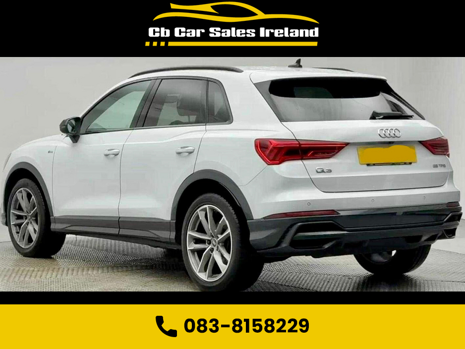 2022 Audi Q3 - image 3