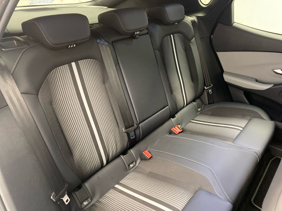 2026 Ford Capri - image 10