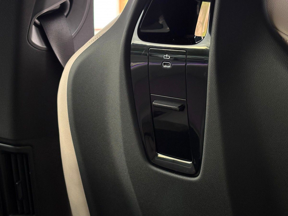 2023 BMW iX XD40 M SPORT €49,995