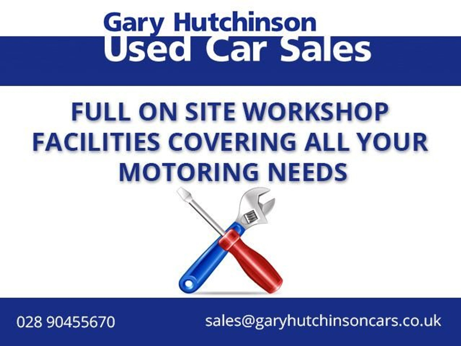 2022 Volkswagen Golf 2.0 TDI Life Estate 5dr Diesel Manual Euro 6 (s/s) (115 ps)