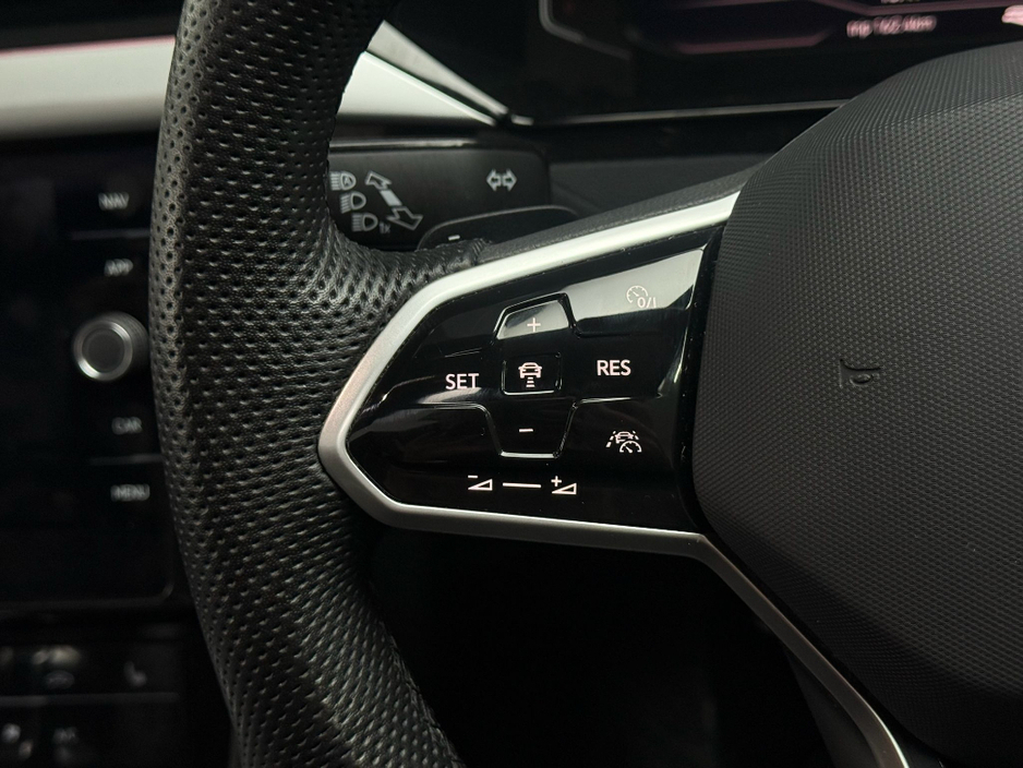 2023 Volkswagen Arteon R LINE 1.4 TSI DSG €36,990