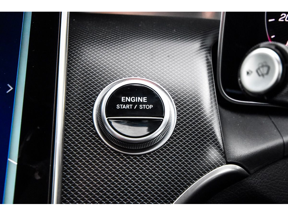 2025 Mercedes-Benz GLC Class - image 26