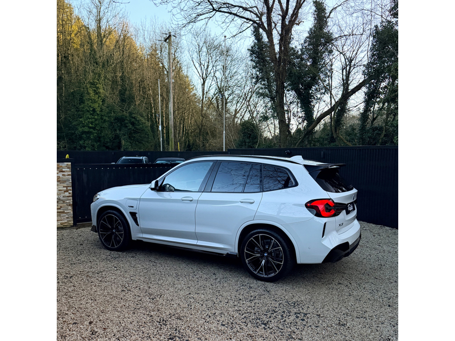 2021 BMW X3 2021 (212)  BMW X3 30E MSPORT X-DRIVE 290BHP €38,999