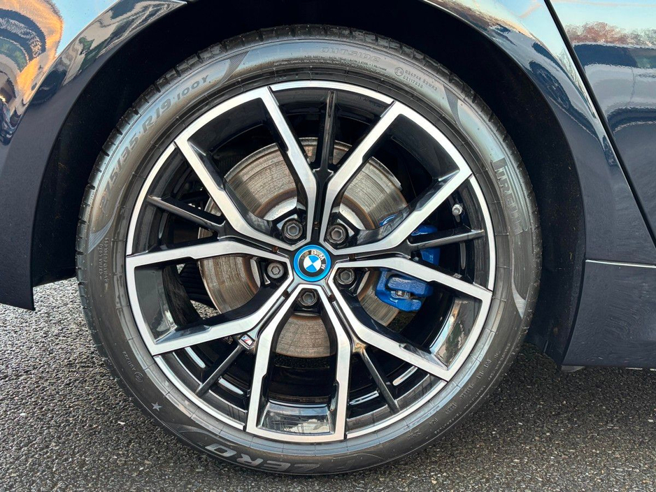 2023 BMW 5 Series 530E M-SPORT SUNROOF IVORY LEATHER €44,995