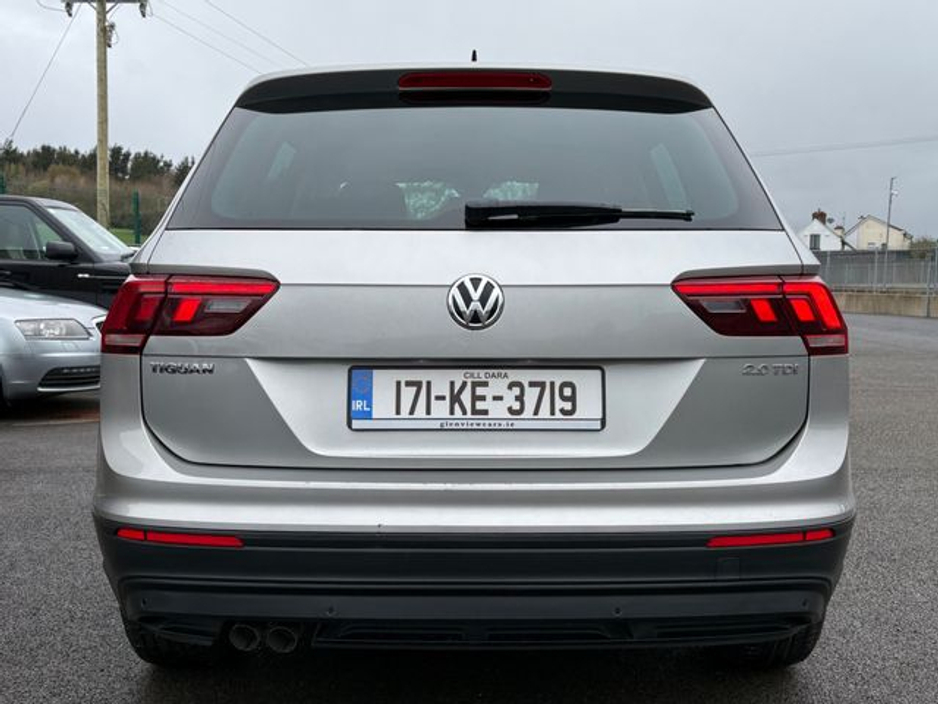 2017 Volkswagen Tiguan - image 7