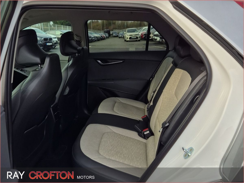 2023 Kia e-Niro Niro EV K4 Grey Cladding €31,950