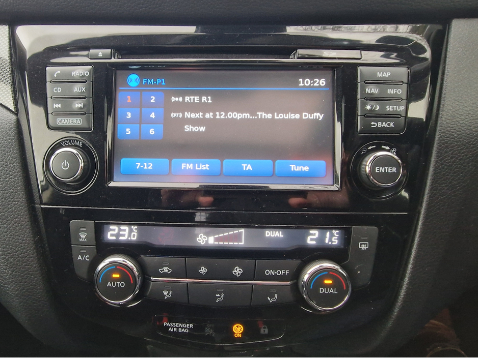 2017 Nissan X-Trail - image 19