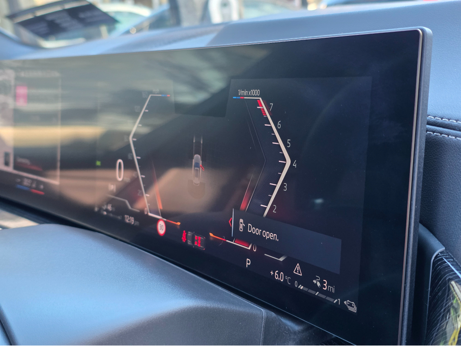 2025 BMW X5 XDRIVE50E M SPORT AUTO. ONLY 5K MILES. FINANCE ARRANGED. SIMI. AA APPROVED. €97,950