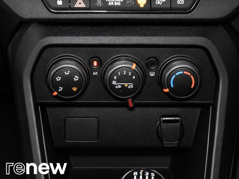 2026 Dacia Sandero Stepway Expression TCe 110 E06X