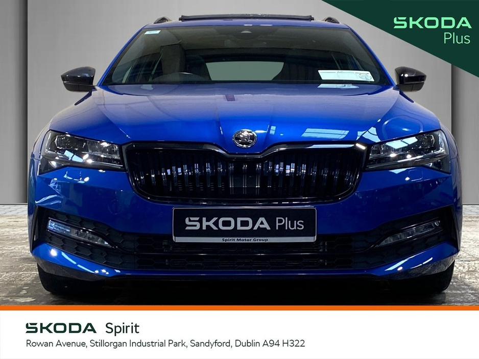 2023 Skoda Superb - image 11