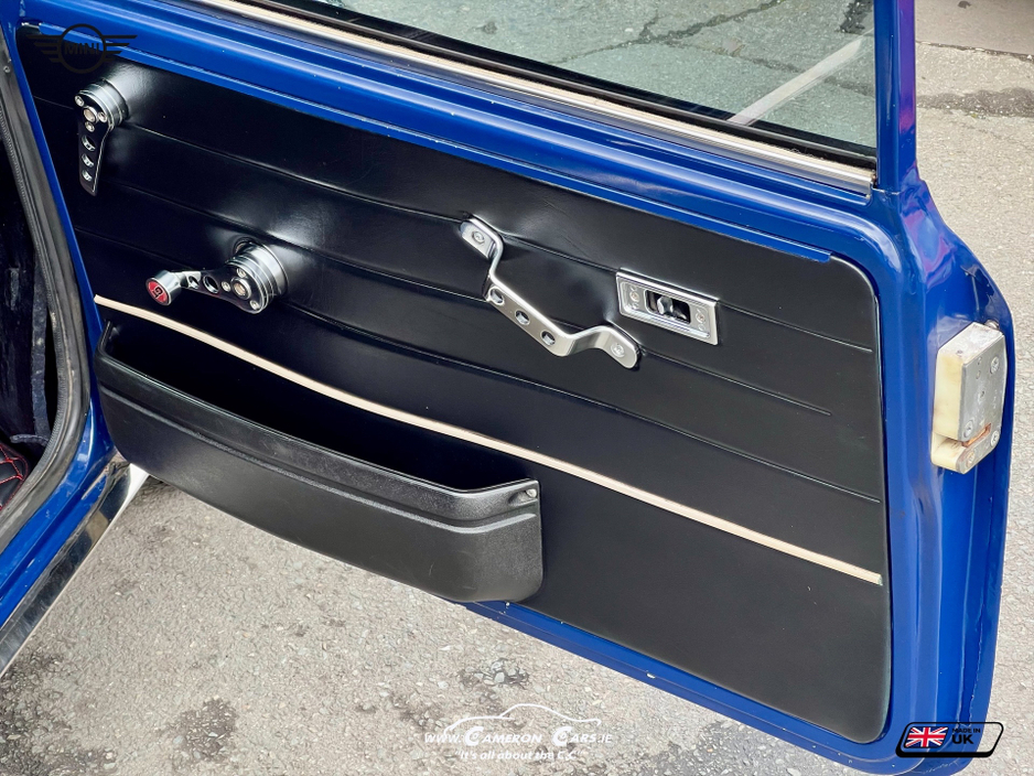 1985 Austin Mini - image 29