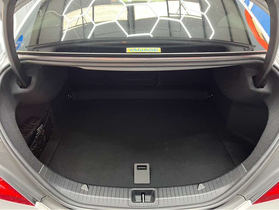 2018 Mercedes-Benz CLA Class €20950 2018 MERCEDES-BENZ CLA180 AMG STYLE 1.6 AUTOMATIC / CRUISE CONTROL / REVERSE CAMERA / HEATED SEATS / PADDLE SHIFTERS €20,950