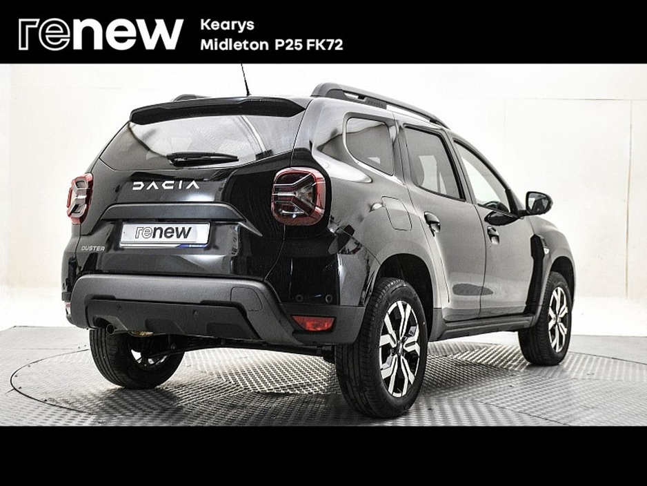 2023 Dacia Duster - image 17