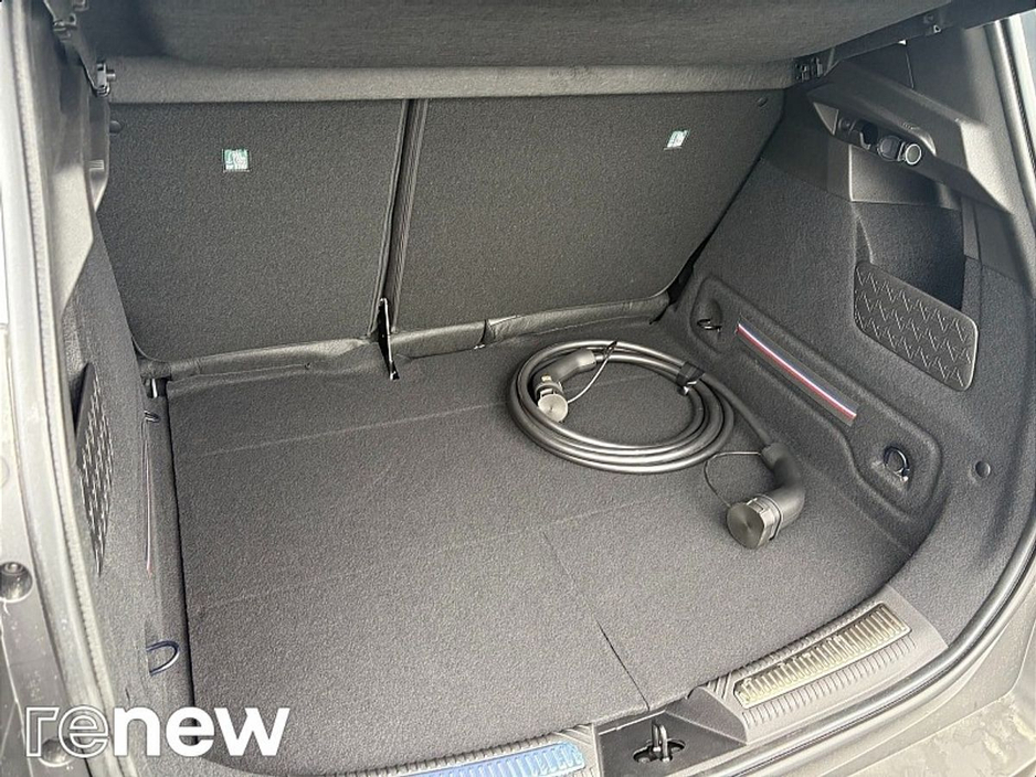 2026 Renault 4 - image 12