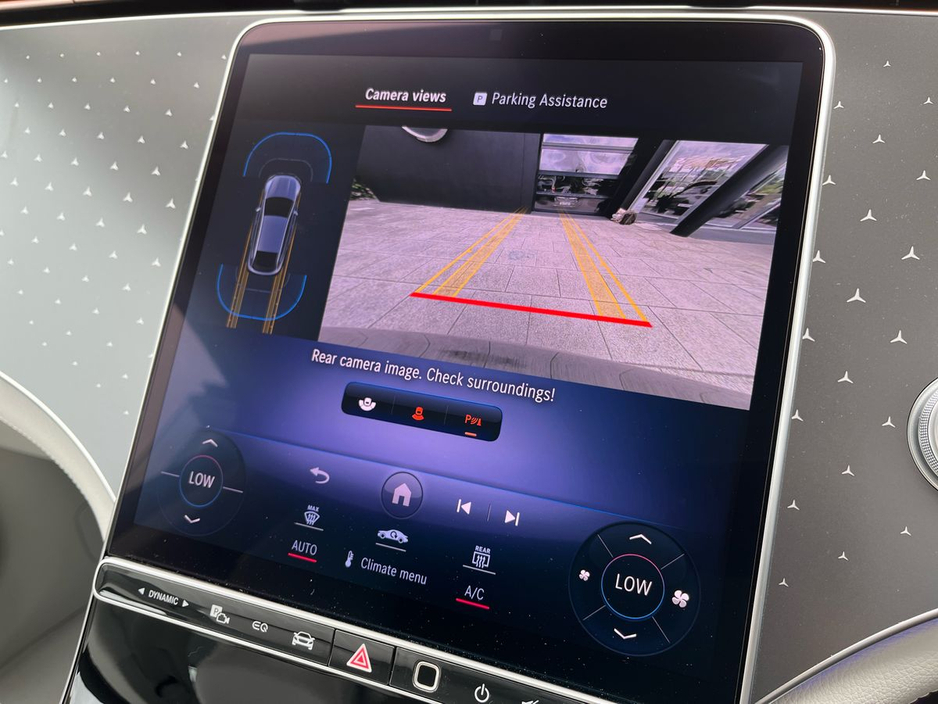 2025 Mercedes-Benz EQE - image 24