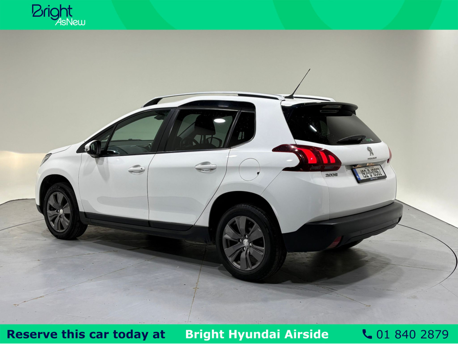 2019 Peugeot 2008 - image 5