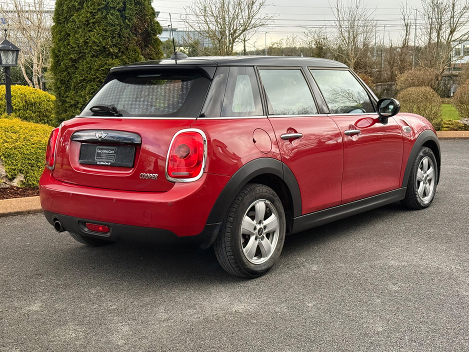 2018 MINI Hatch - image 7