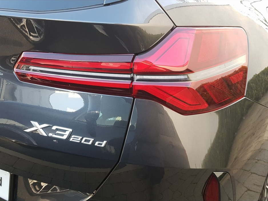 2026 BMW X3 - image 18