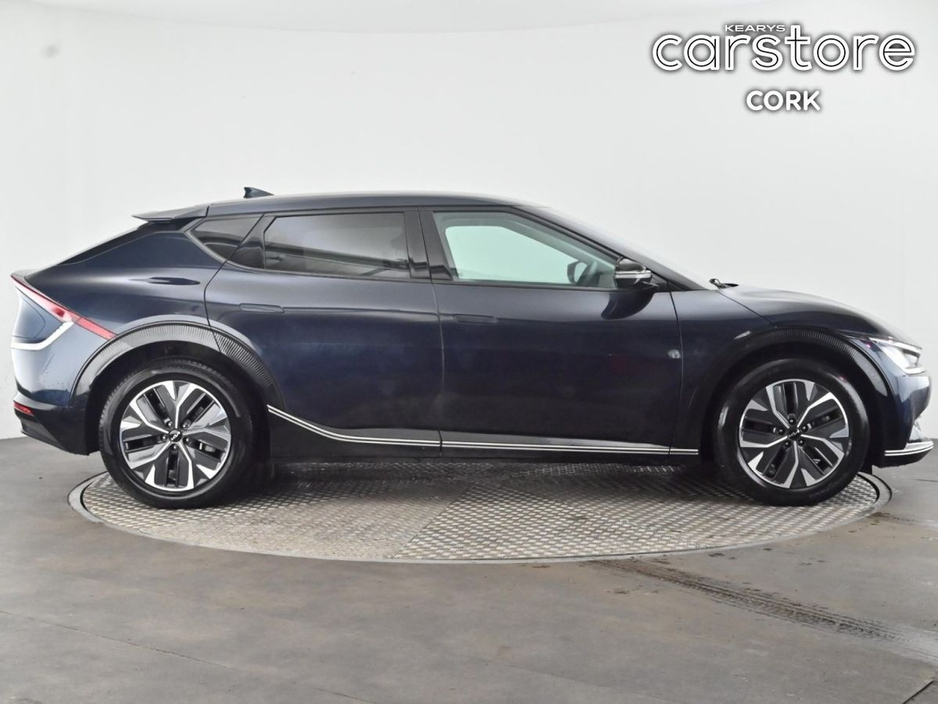2022 Kia EV6 - image 2