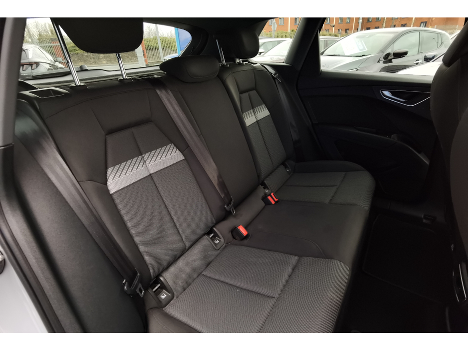 2022 Audi Q4 e-tron - image 10