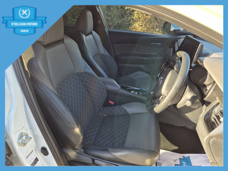 2022 Toyota C-HR / 2022 / 1.8 HYBRID / AUTOMATIC €19,999