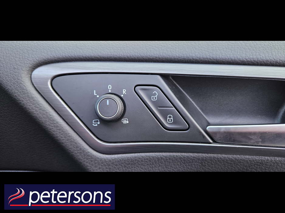 2018 Volkswagen Golf 1.2 TSI 5 DOOR AUTOMATIC - LOW MILEAGE €19,950