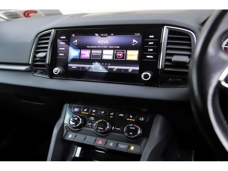 2021 Skoda Karoq - image 22