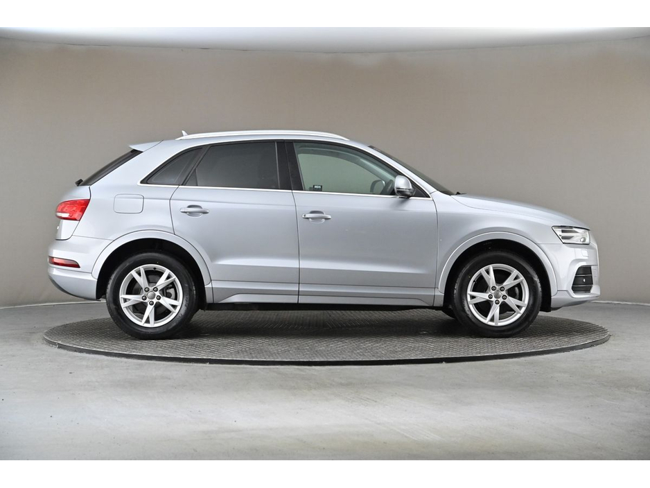 2017 Audi Q3 1.4 TFSI S-TRONIC *PARK SENSORS*REVERSE CAM* €19,490