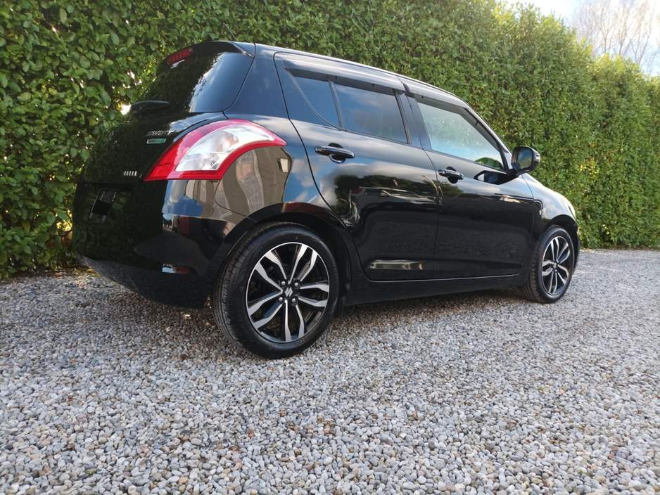 2016 Suzuki Swift 1.2 AUTOMATIC LEATHER AND SUEDE INTERIOR CRUISE CONTROL REVERSE CAMERA TOUCHSCREEN RADIO WITH APPLE CAR PLAY & ANDROID AUTO FACTORY IMMOBILISER KEYLESS ENTRY 2 YEARS NCT & 1 YEARS ROAD TAX €12,395