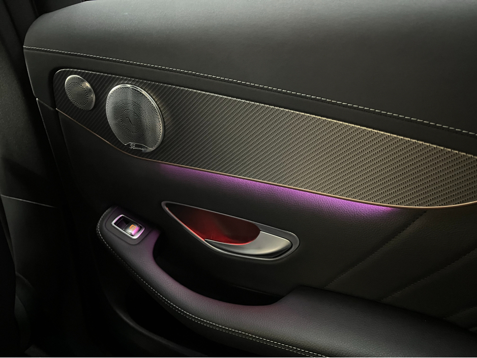 2020 Mercedes-Benz EQC - image 19