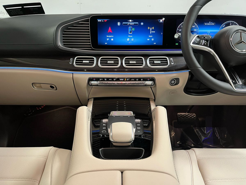 2026 Mercedes-Benz GLE Class 350de Sport Edition 4Matic - 20 Inch Alloys - Reversing Camera - Ambient Lighting - Sat Nav - Climate Control - Electric Heated Seats - Apple CarPlay/Android Auto €108,680
