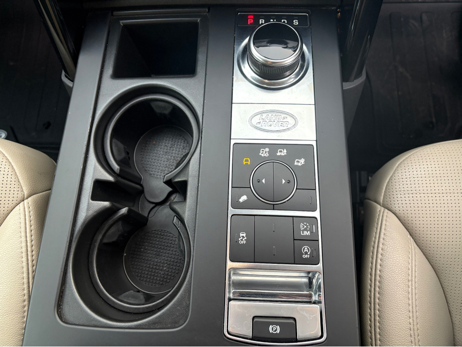 2018 Land Rover Discovery 2.0 TD4 SE 180PS €25,950