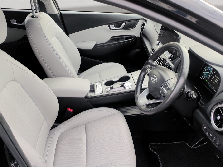 2022 Hyundai Kona - image 8