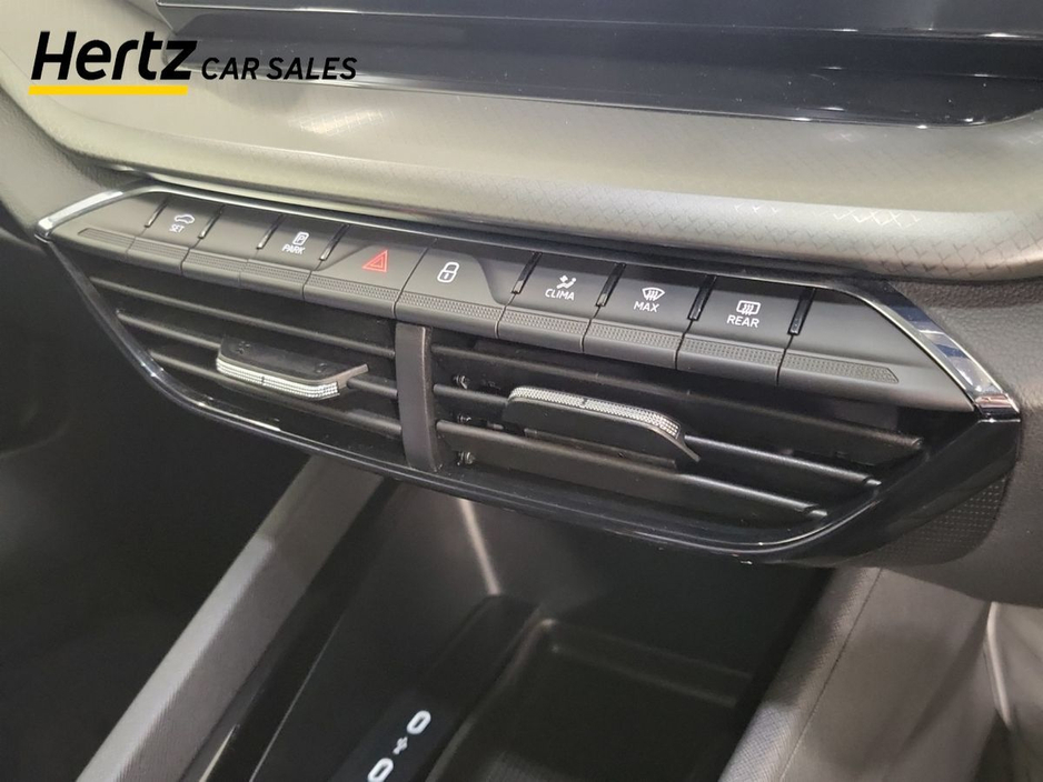 2024 Skoda Octavia - image 21