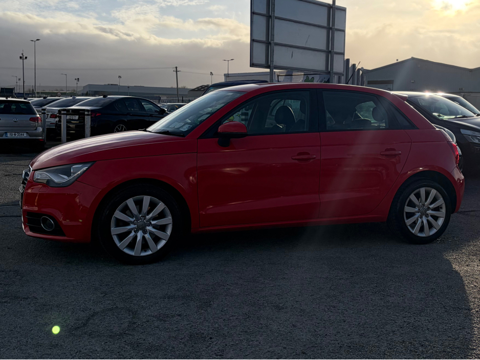 2013 Audi A1 - image 3