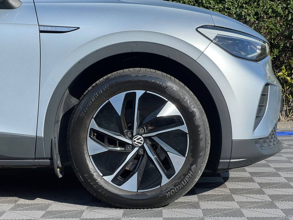 2023 Volkswagen ID.4 - image 9