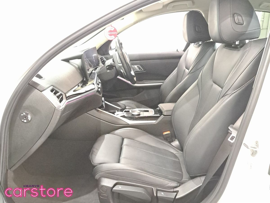 2022 BMW 3 Series 330 E Sport Auto 330 e Sport 330 e 292 12kWh PHEV 113BHP /83kw Step Auto Start/Stop €34,680