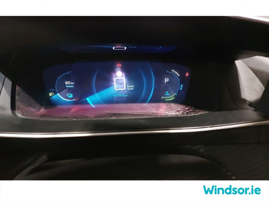 2023 Peugeot 2008 - image 7