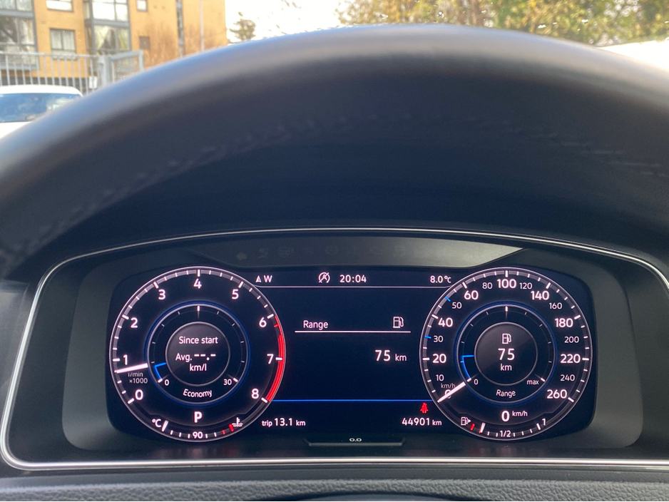 2019 Volkswagen Golf - image 14