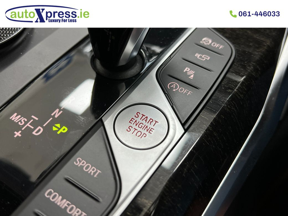 2021 BMW 3 Series - image 23