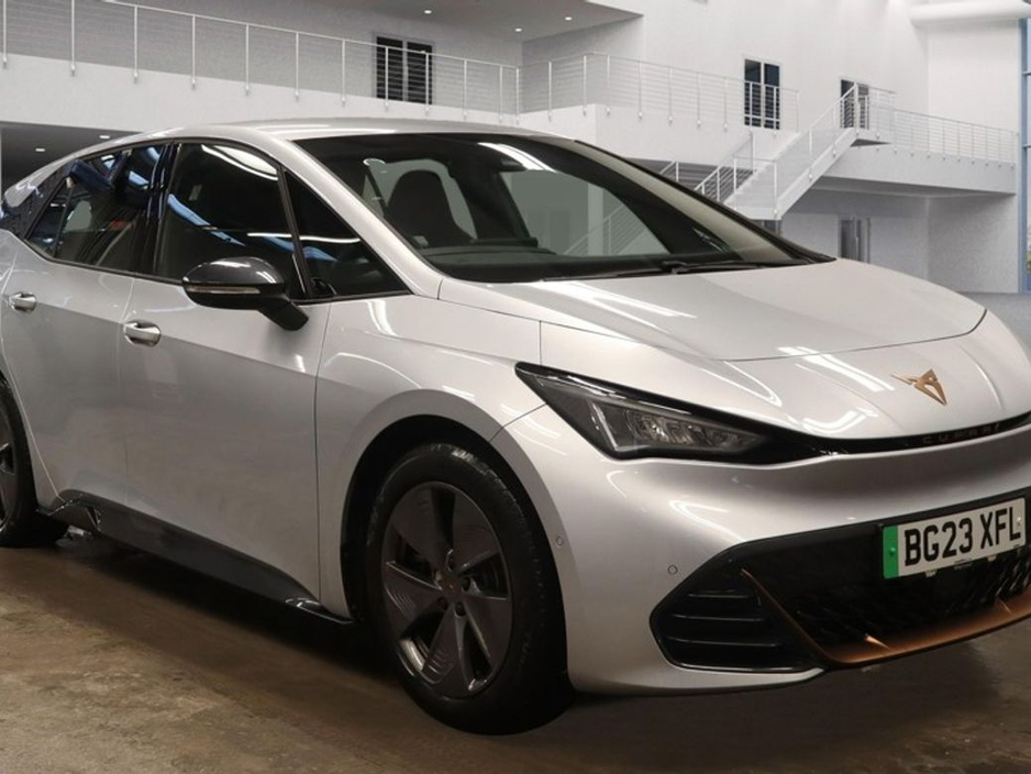 2023 Cupra Born 58KWH // VERY LOW MILEAGE // 360 PARKING AID // APPLE CARPLAY/ANDROID AUTO €24,900