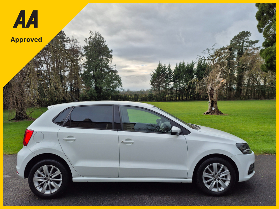 2016 Volkswagen Polo Auto €11,995