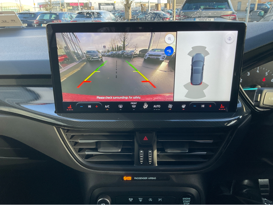 2024 Ford Focus 1.0L ECO ST-LINE 125PS M €26,500