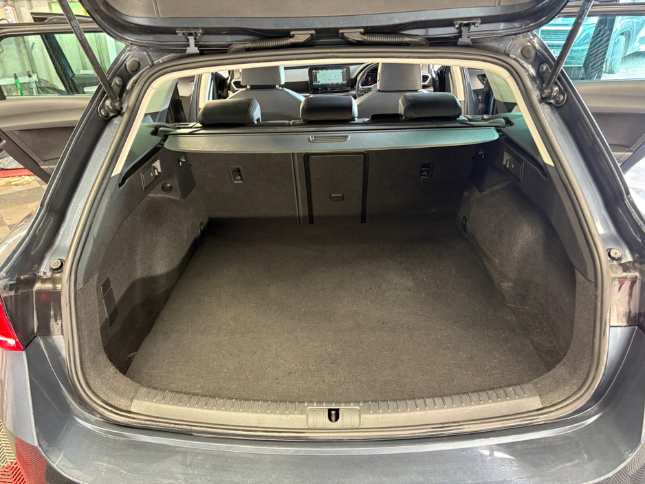 2021 SEAT Leon - image 16