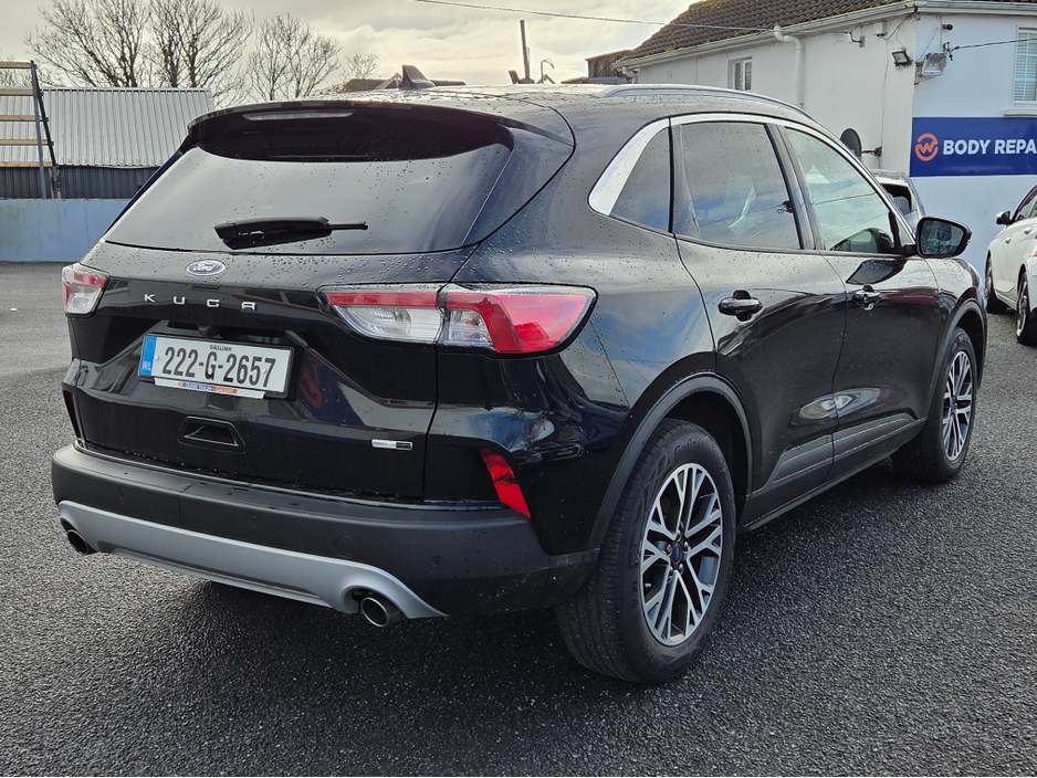 2022 Ford Kuga 2.0 Diesel Titanium model €25,950
