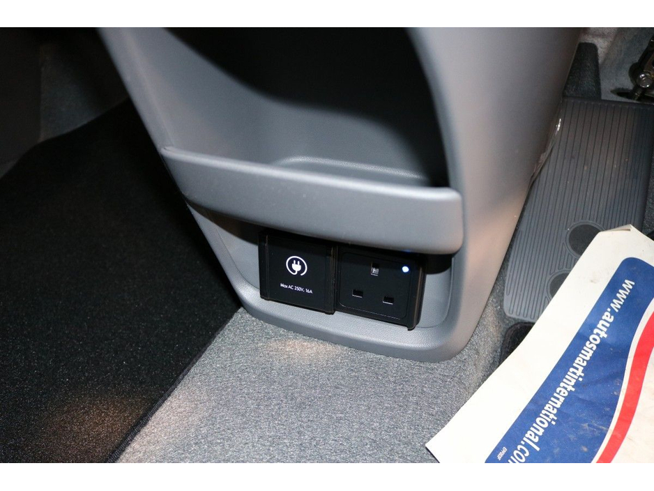 2026 Hyundai Inster CROSS IN AMAZONAS GREEN - ORDER YOURS TODAY