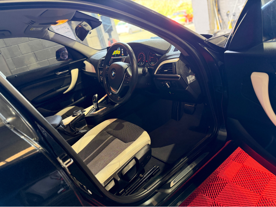 2015 BMW 1 Series BMW 118i M-sport Automatic (Half leather interior) €12,699