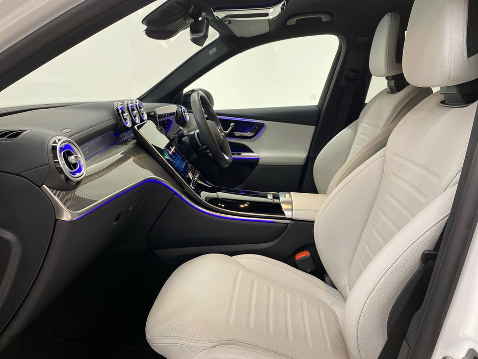 2025 Mercedes-Benz GLC Class - image 14